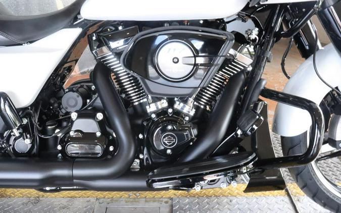 2025 Harley-Davidson® FLTRX - Road Glide®