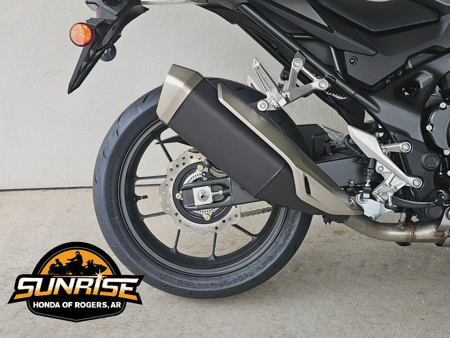 2025 Honda CB750 Hornet