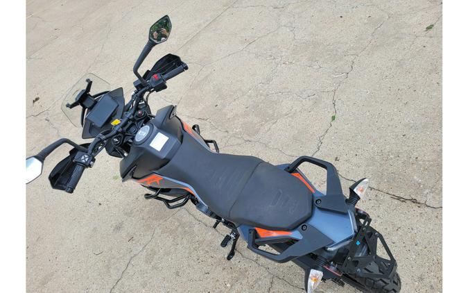 2022 390 ADVENTURE - KTM