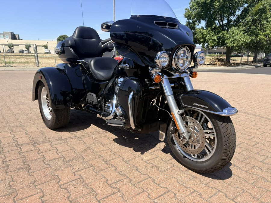 FLHTCUTG 2021 Tri Glide® Ultra