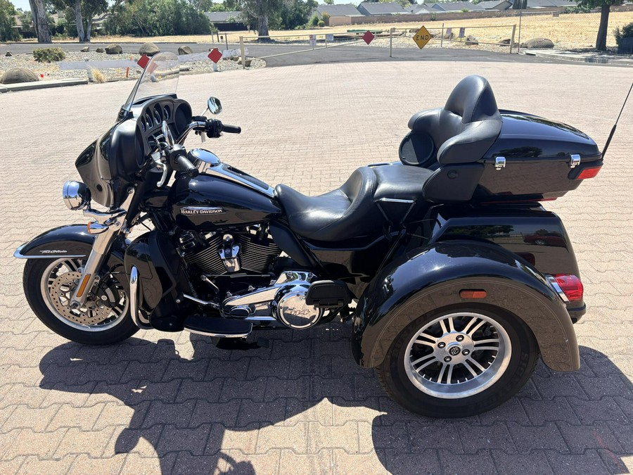FLHTCUTG 2021 Tri Glide® Ultra