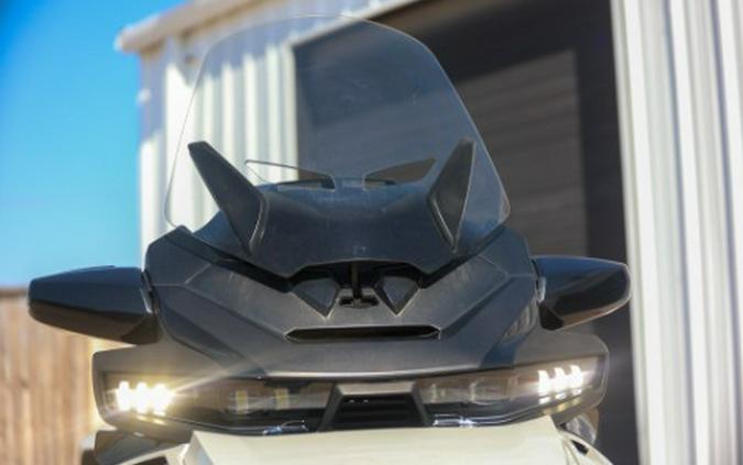 2021 Can-Am SPYDER RT SE6