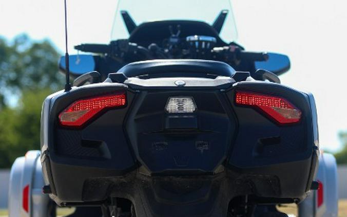 2021 Can-Am SPYDER RT SE6