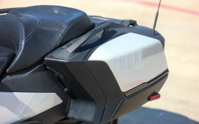 2021 Can-Am SPYDER RT SE6