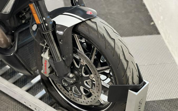 2015 Ducati Diavel