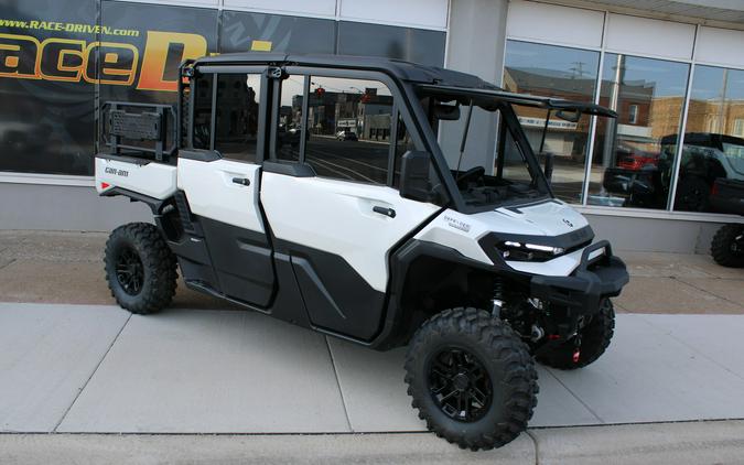 2027 SSV DEFXU MAX LTD 65 HD11 WH HB 27 - Can-Am