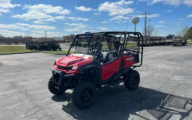 2024 Honda Pioneer 1000-5 Deluxe