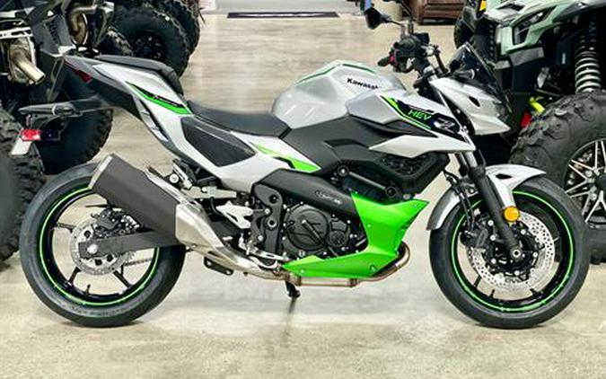 2024 Kawasaki Z7 Hybrid ABS