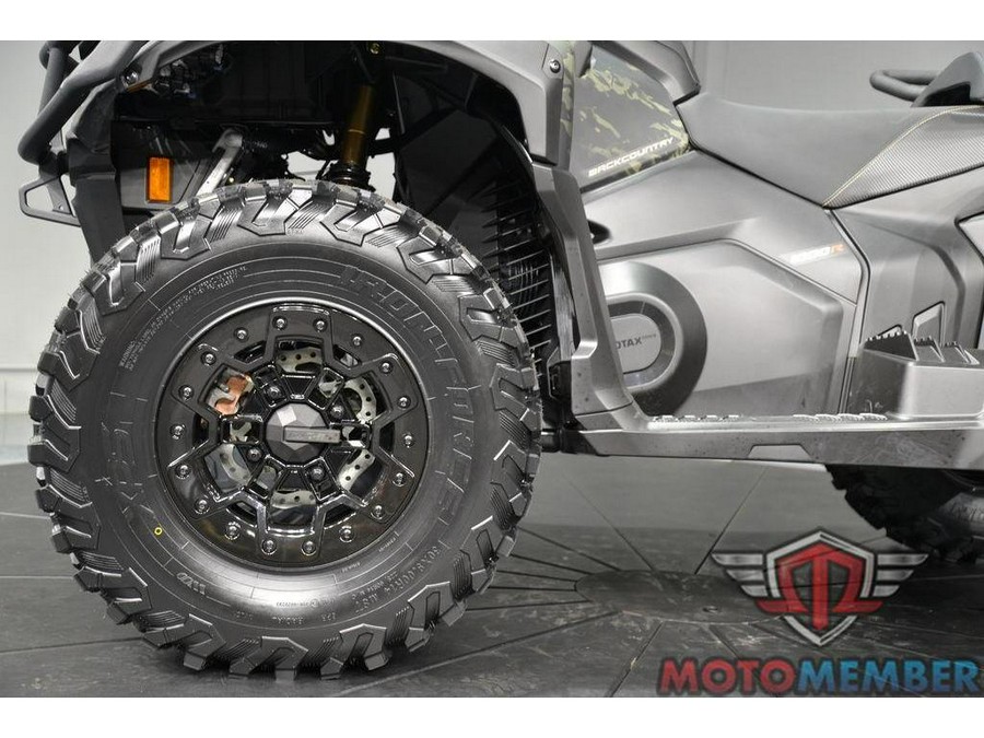 2026 Can-Am Outlander MAX 1000R Backcountry Multicam Dark Camo