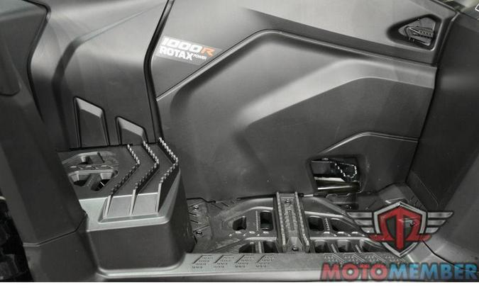 2026 Can-Am Outlander MAX 1000R Backcountry Multicam Dark Camo