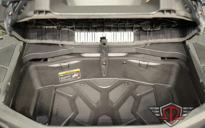 2026 Can-Am Outlander MAX Backcountry Multicam Dark Camo