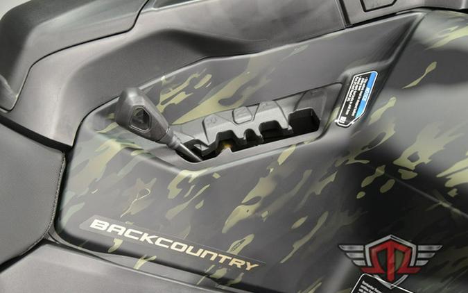 2026 Can-Am Outlander MAX Backcountry Multicam Dark Camo