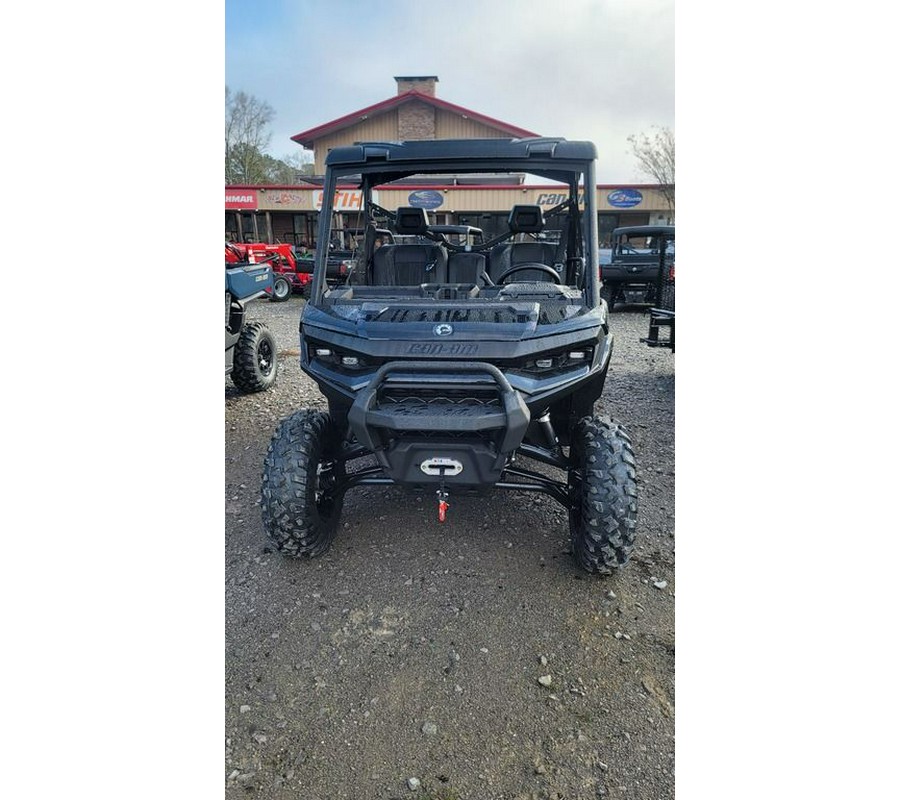 2026 Can-Am® Defender XT HD11