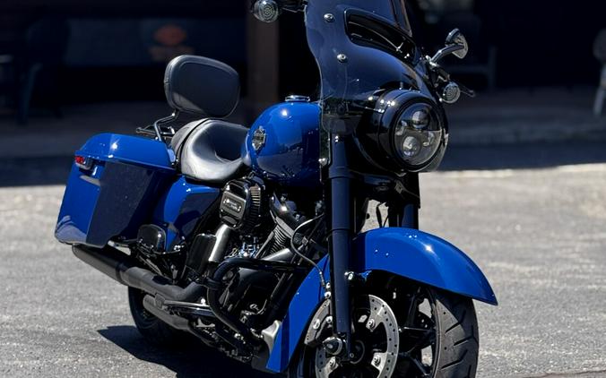 2023 Harley-Davidson® Road King® Special Bright Billiard Blue