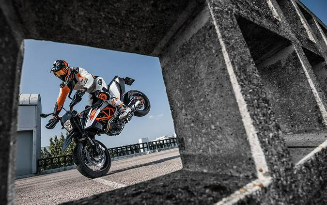 2020 KTM SMC 690 R