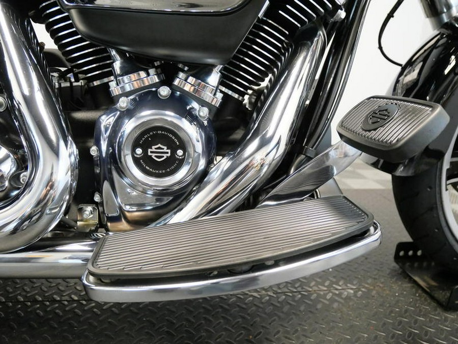 2019 Harley-Davidson® FLRT - Freewheeler®