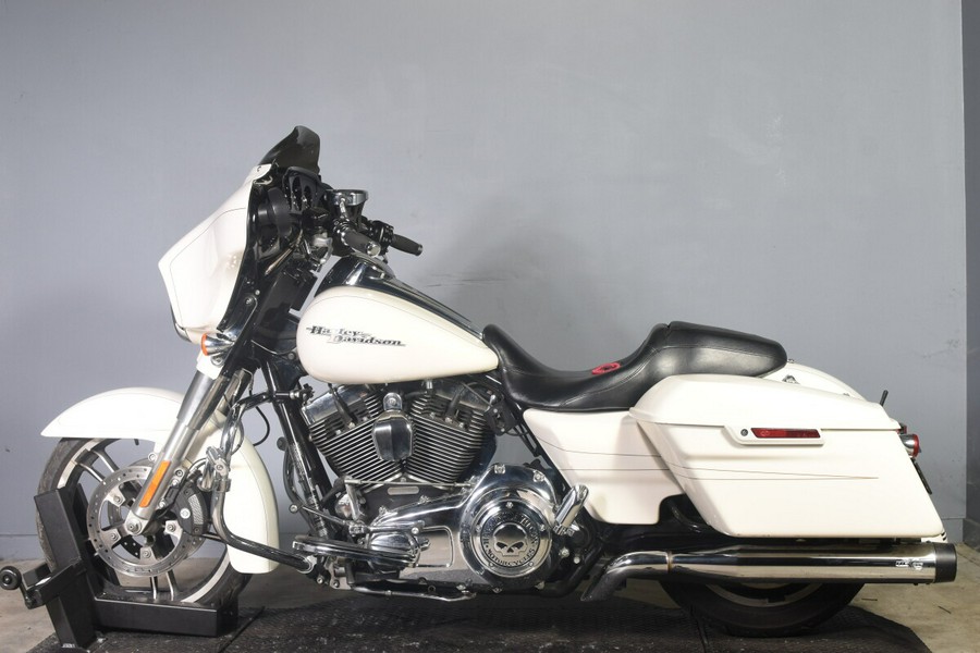 2015 Harley-Davidson Street Glide Special