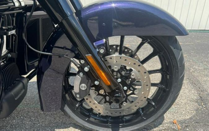 2025 Harley-Davidson FLHTCUTG - Tri Glide Ultra