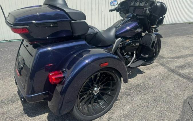 2025 Harley-Davidson FLHTCUTG - Tri Glide Ultra