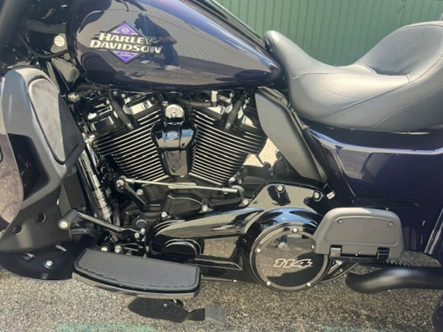 2025 Harley-Davidson FLHTCUTG - Tri Glide Ultra