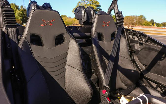 2026 Can-Am® Commander X mr 1000R Dark Wildland Camo