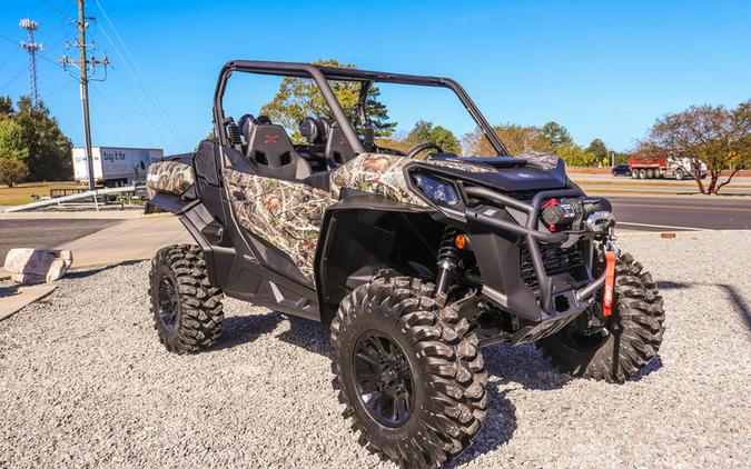 2026 Can-Am® Commander X mr 1000R Dark Wildland Camo