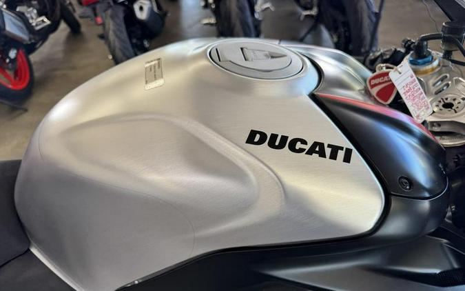2023 Ducati Panigale V4 SP2