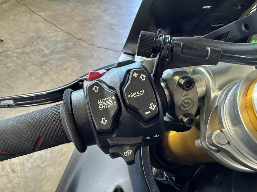 2023 Ducati Panigale V4 SP2