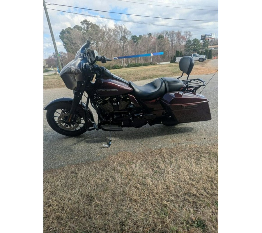 2018 Harley-Davidson Street Glide® Special