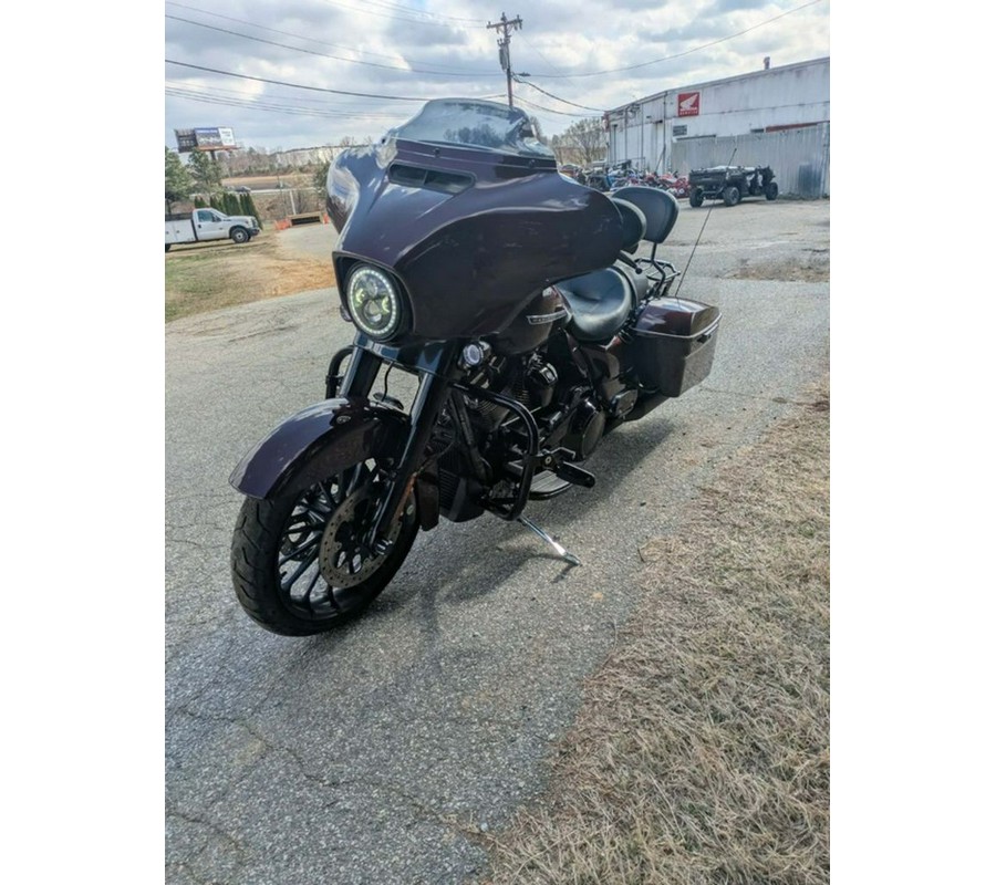 2018 Harley-Davidson Street Glide® Special