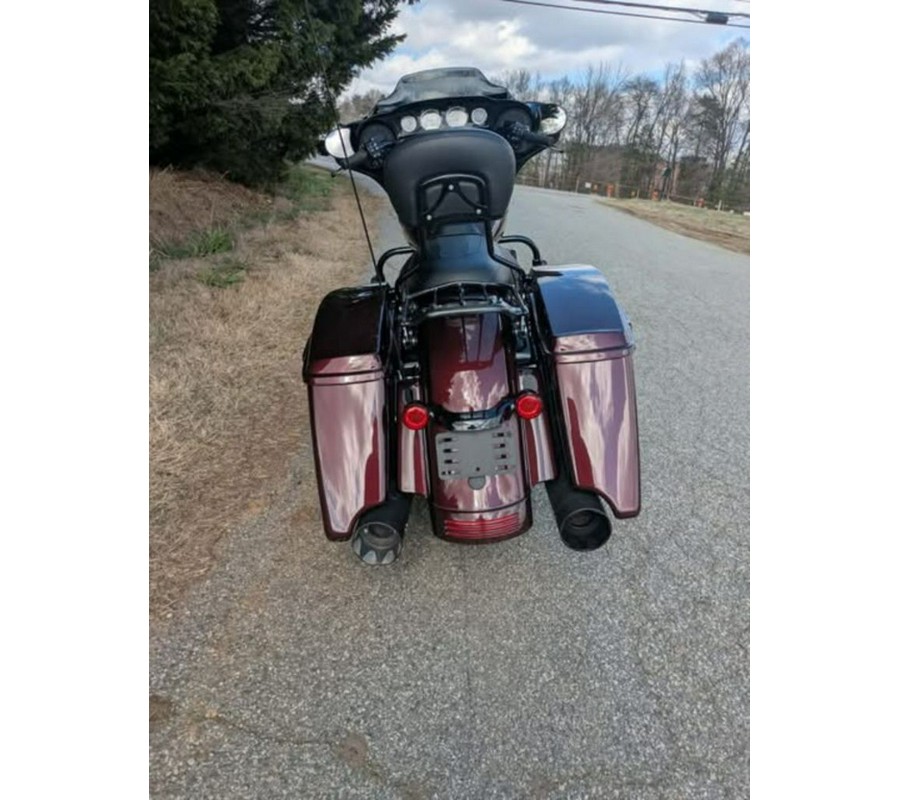 2018 Harley-Davidson Street Glide® Special