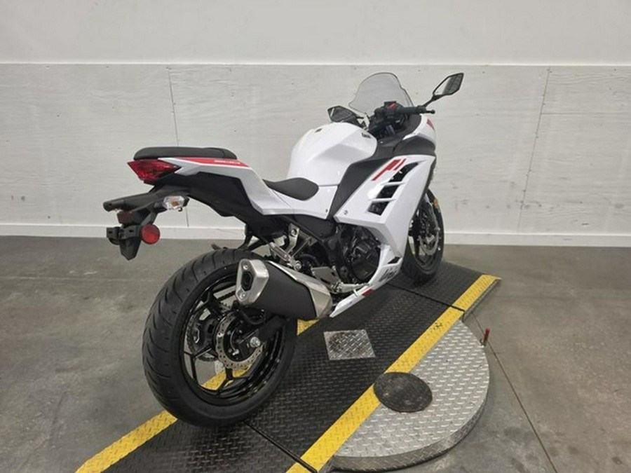 2026 Kawasaki Ninja 300 ABS