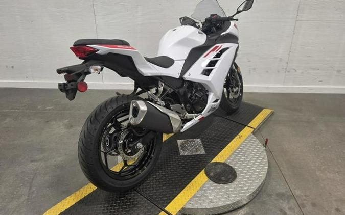 2026 Kawasaki Ninja 300 ABS
