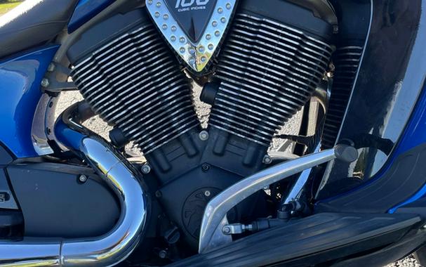 2016 Victory Motorcycles Vision BLUE FIRE GLOSS