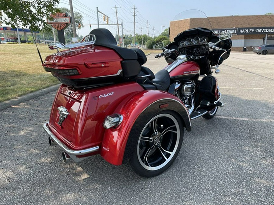 2021 Harley-Davidson FLHTCUTGSE - CVO Tri Glide