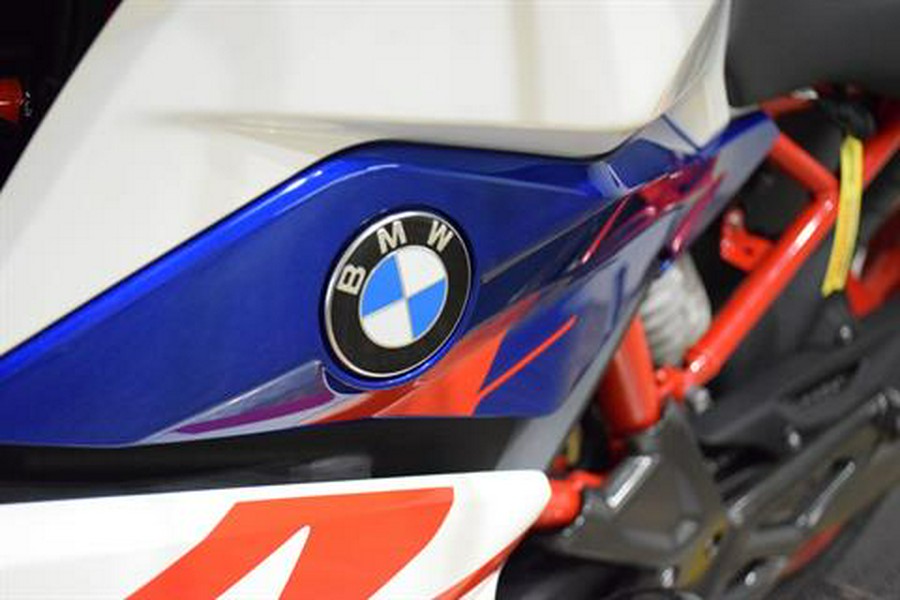 2023 BMW G 310 R