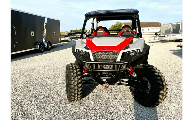 2025 Polaris Industries GENERAL XP 1000 4 SPORT