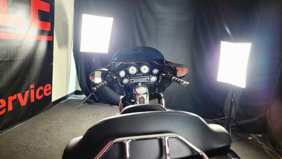 2010 HARLEY-DAVIDSON FLHX - F625358