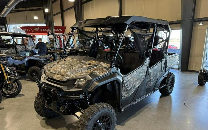 2025 Honda® Pioneer 1000-6 Deluxe Crew TrueTimber Atera Camo