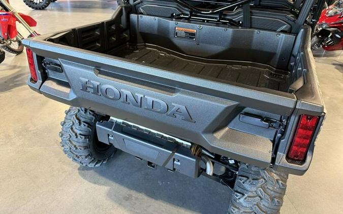 2025 Honda® Pioneer 1000-6 Deluxe Crew TrueTimber Atera Camo