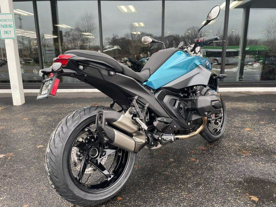 New 2026 BMW R 1300 R