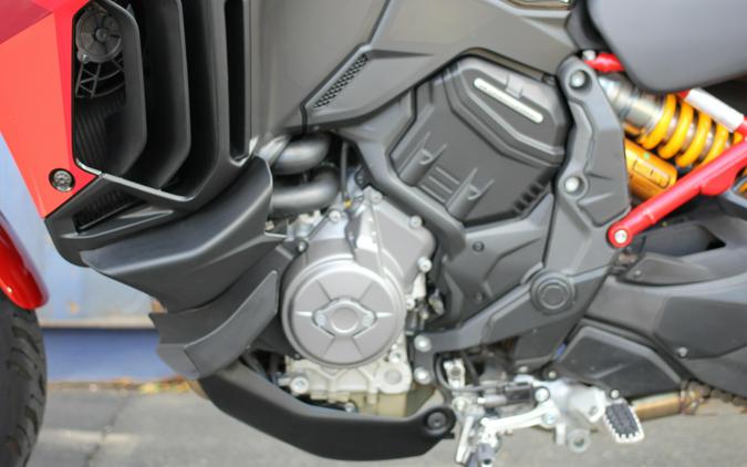 2023 Ducati Multistrada V4 Pikes Peak