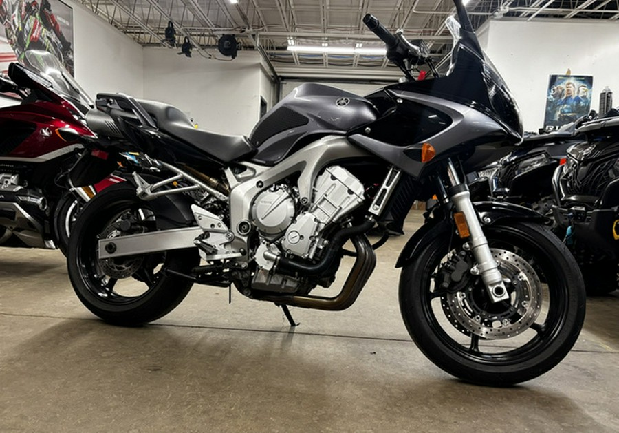 2005 Yamaha FZ 6