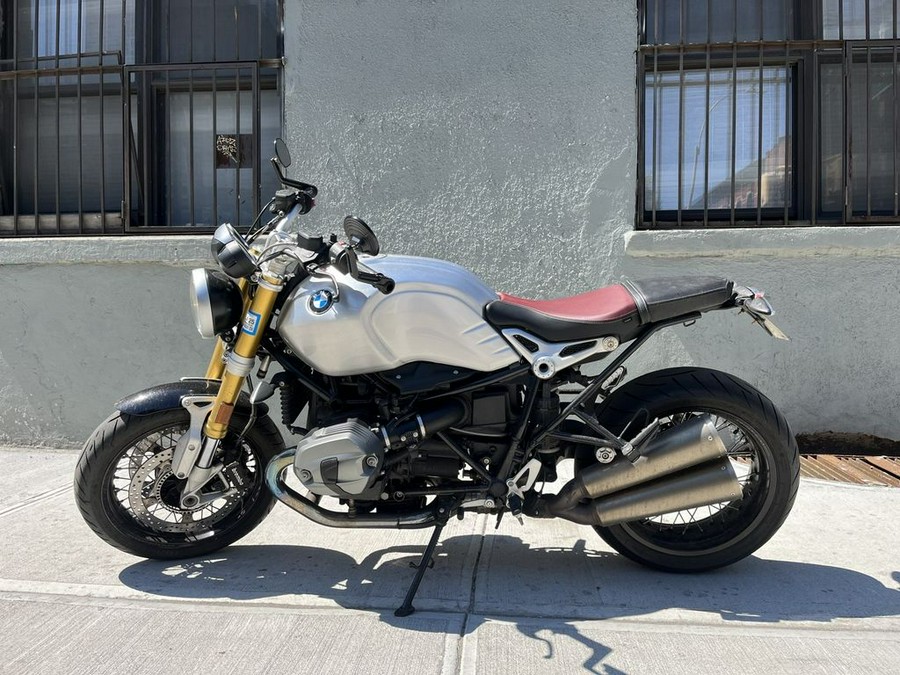 2016 BMW R nine T Black Storm Metallic