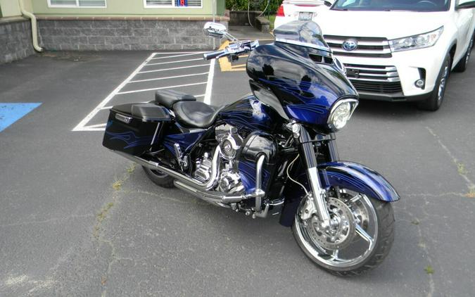 2016 Harley-Davidson Street Glide Special CVO FLHXSE