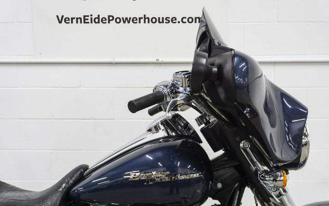 2009 Harley-Davidson® FLHX - Street Glide®