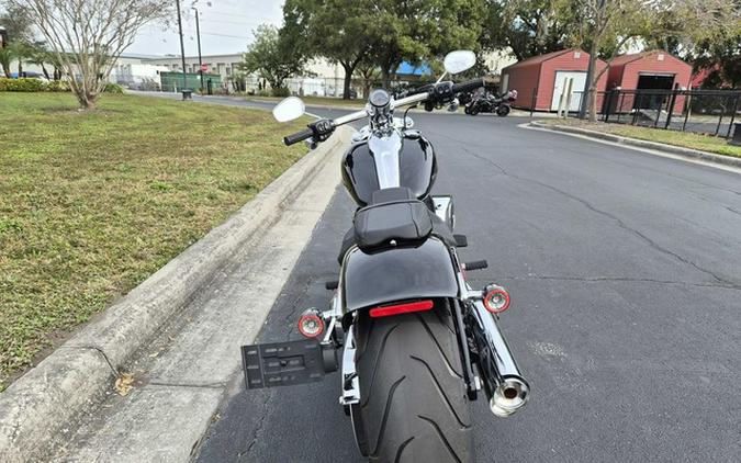 2025 Harley-Davidson Softail FXBR - Breakout