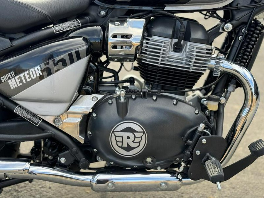 2024 Royal Enfield Super Meteor 650 Interstellar Grey