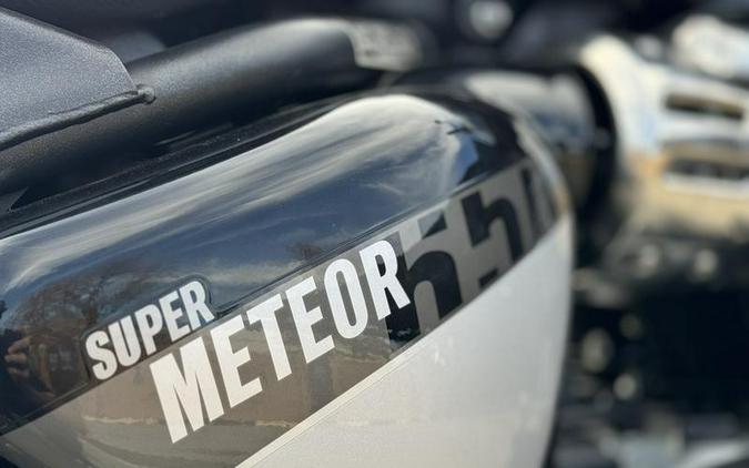 2024 Royal Enfield Super Meteor 650 Interstellar Grey