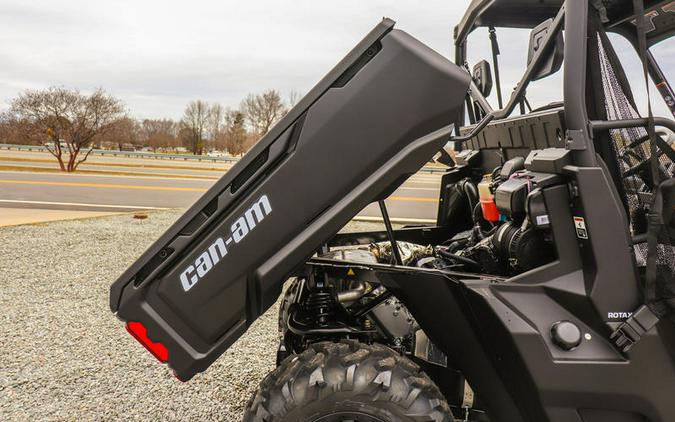 2026 Can-Am® Defender DPS HD10